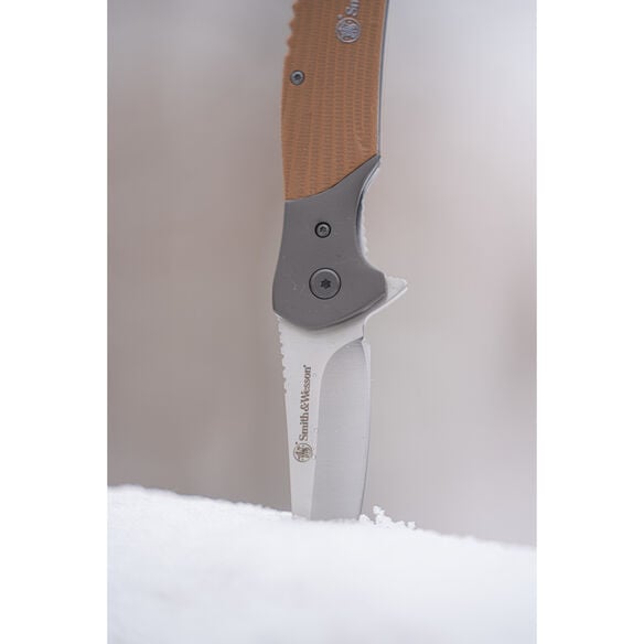 Smith & Wesson&reg; Stave Folding Knife